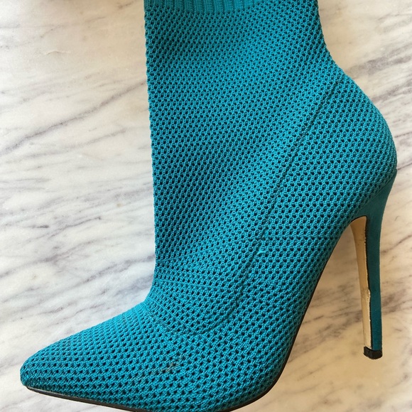 Sock Booties - Picture 6 of 7